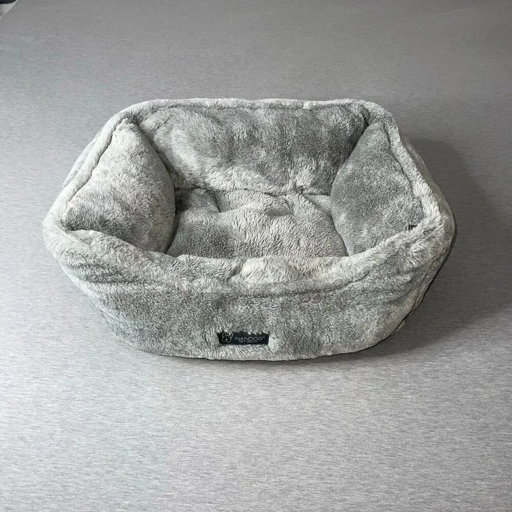 NanDog Super Cloud Reversible Pearl River Gray Dog & Cat Bed